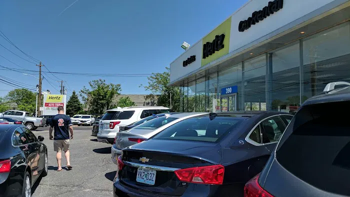Hertz Car Rental - Smithtown - East Jericho Turnpike Picture 2