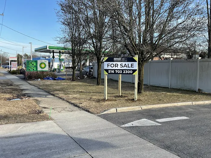Enterprise Rent-A-Car Picture 9