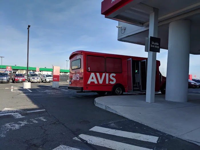Avis Car Rental Picture 2