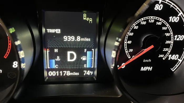 Avis Car Rental Picture 5
