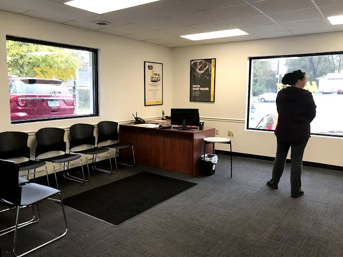 Hertz Car Rental - Dover - S Dupont Highway Picture 6