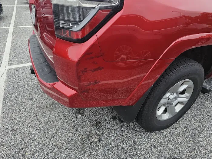 Avis Car Rental Picture 4
