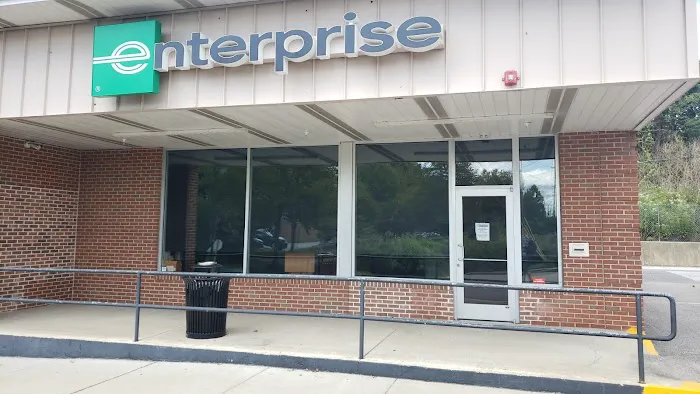 Enterprise Rent-A-Car Picture 3