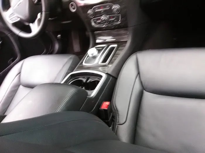 Avis Car Rental Picture 7