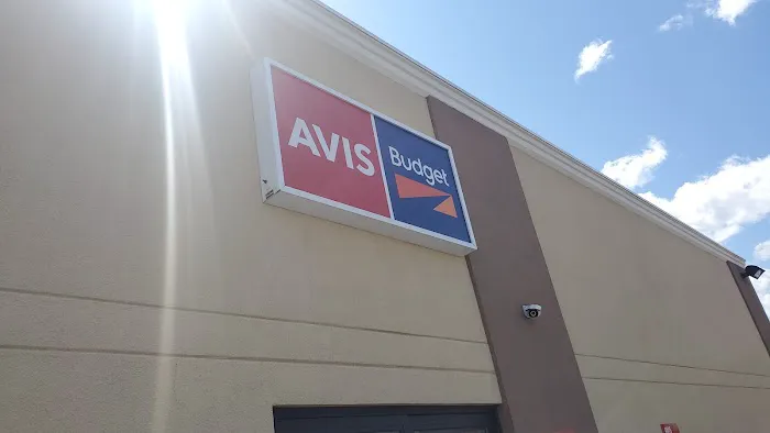 Avis Car Rental Picture 1