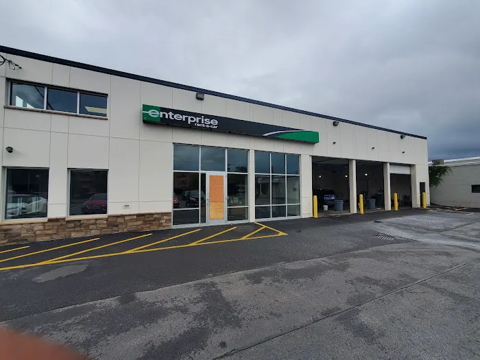 Enterprise Rent-A-Car Picture 3