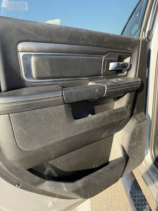 Avis Car Rental Picture 3