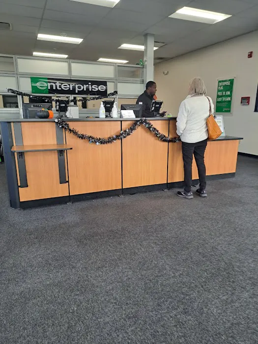 Enterprise Rent-A-Car Picture 3