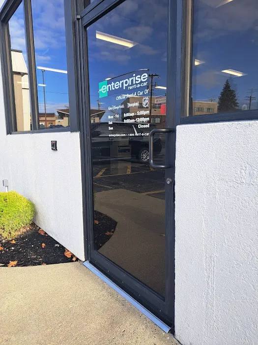 Enterprise Rent-A-Car Picture 7