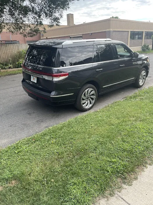 Avis Car Rental Picture 9