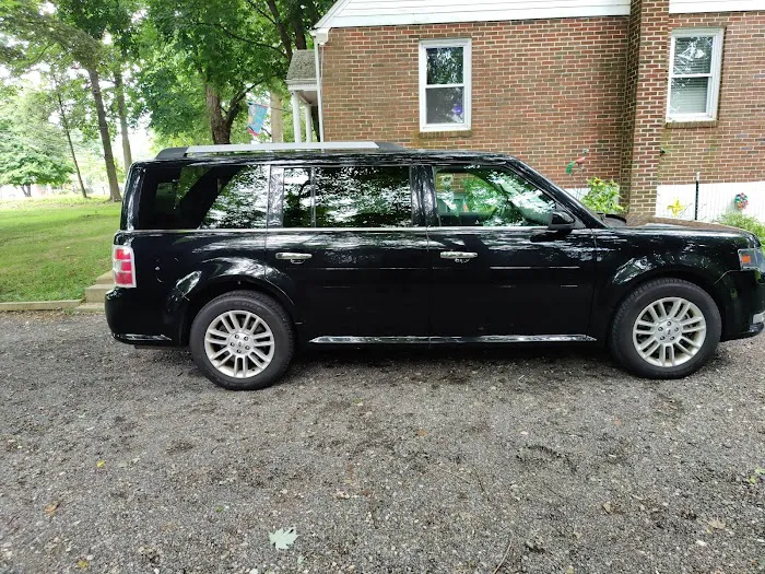 Enterprise Rent-A-Car Picture 3