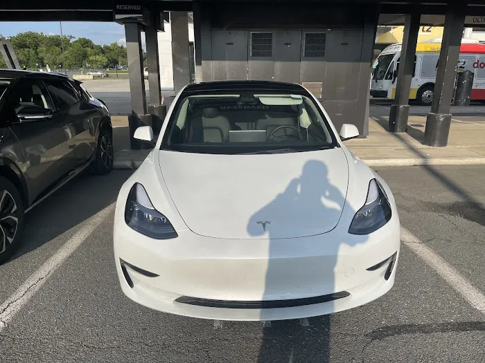 Hertz Car Rental - Baltimore - Reisterstown Road Picture 7