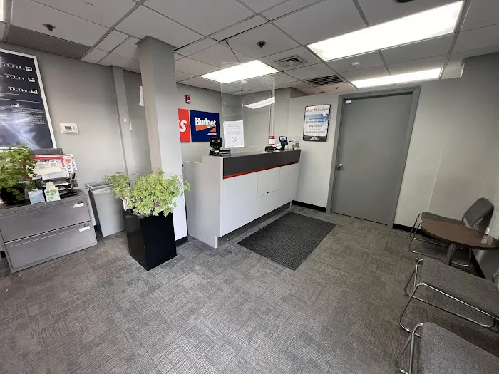 Avis Car Rental Picture 9