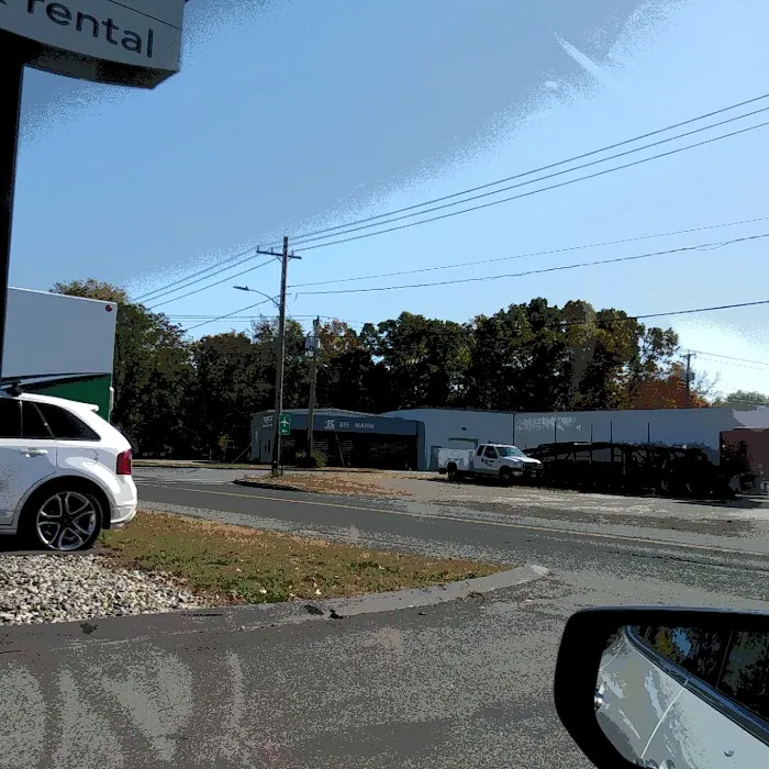 Enterprise Rent-A-Car Picture 3