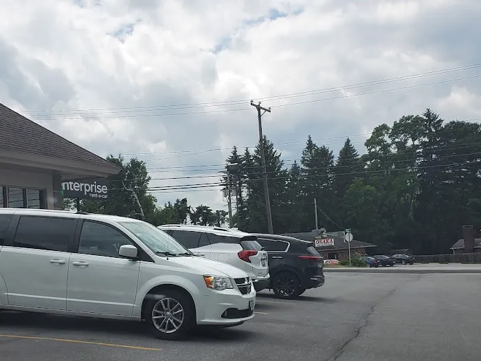 Enterprise Rent-A-Car Picture 3