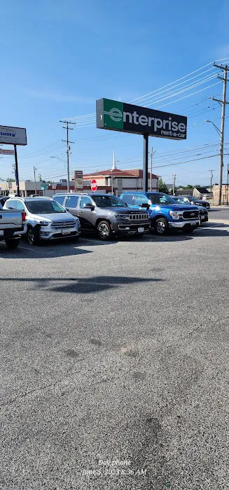 Enterprise Rent-A-Car Picture 4