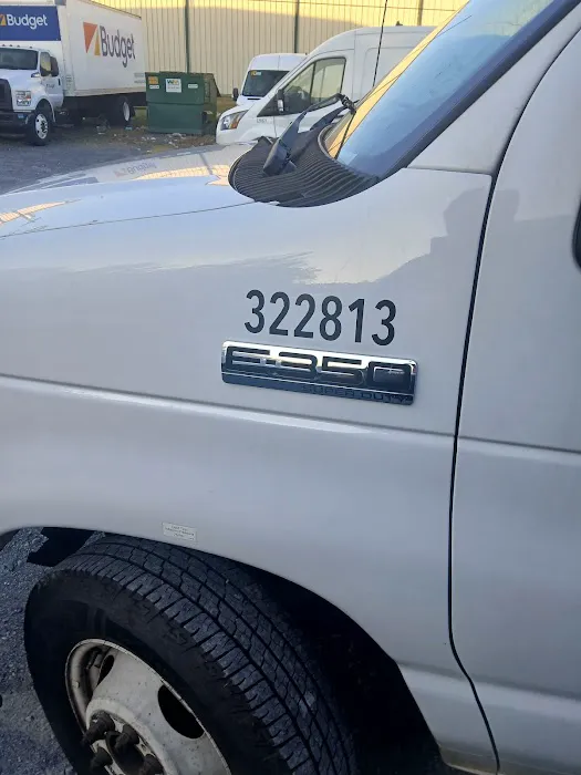 Budget Car Rental Picture 2