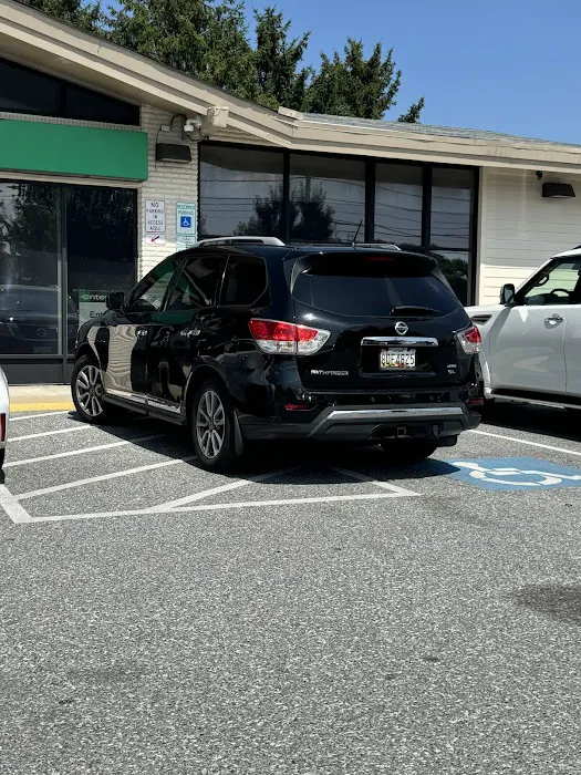 Enterprise Rent-A-Car Picture 10