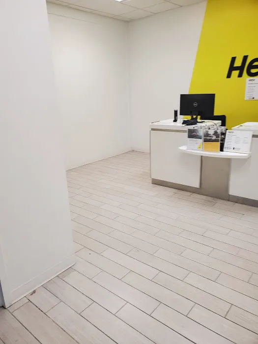 Hertz Car Rental - Frederick - Buckeystown Pike Picture 4