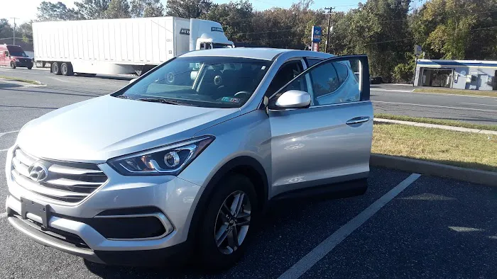 Enterprise Rent-A-Car Picture 7