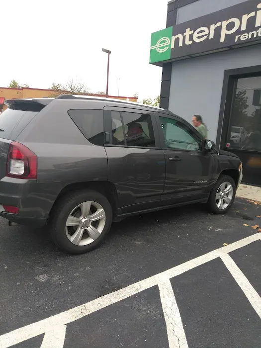 Enterprise Rent-A-Car Picture 10