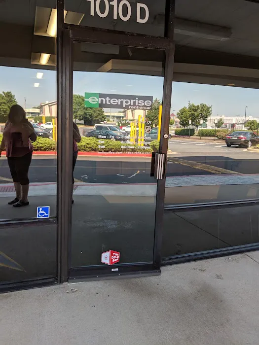 Enterprise Rent-A-Car Picture 3