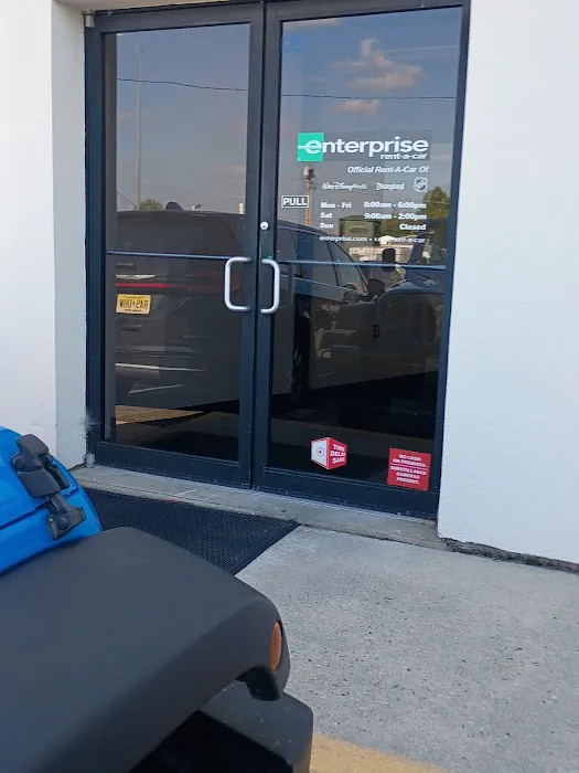 Enterprise Rent-A-Car Picture 8