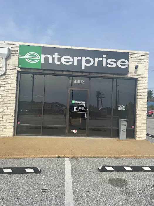 Enterprise Rent-A-Car Picture 4