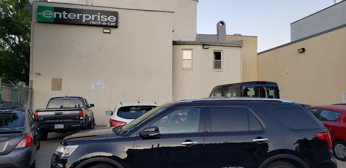 Enterprise Rent-A-Car Picture 1