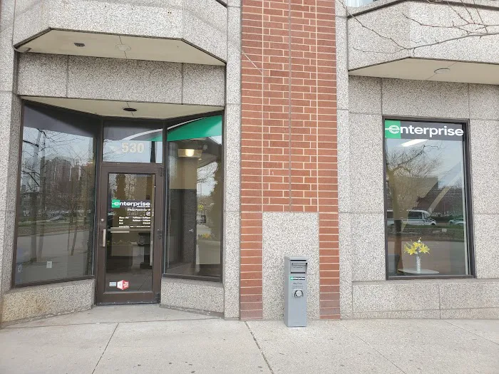 Enterprise Rent-A-Car Picture 7