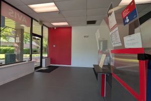 Auto Service Center