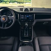 EK Luxury Rental Car ico