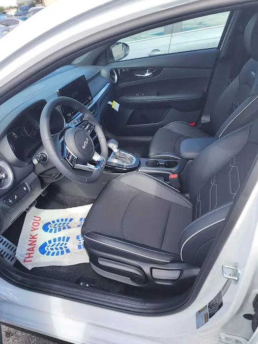 Kev’s Car Rentals Picture 2