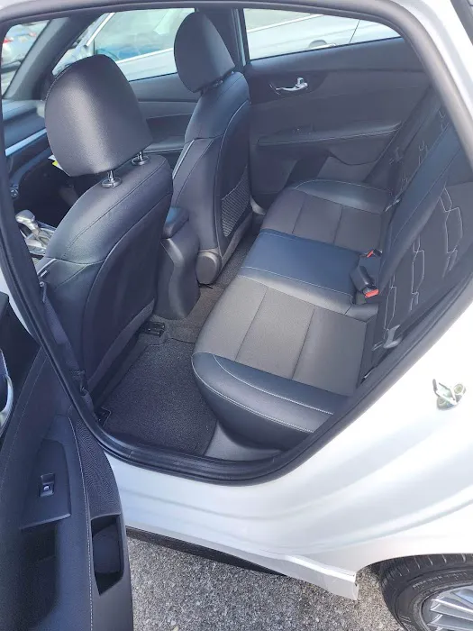 Kev’s Car Rentals Picture 6