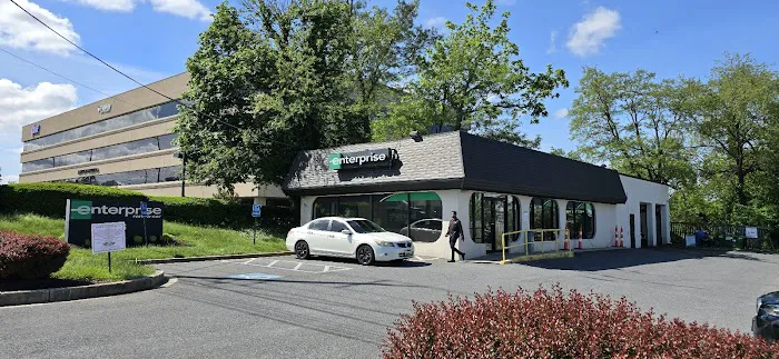 Enterprise Rent-A-Car Picture 3
