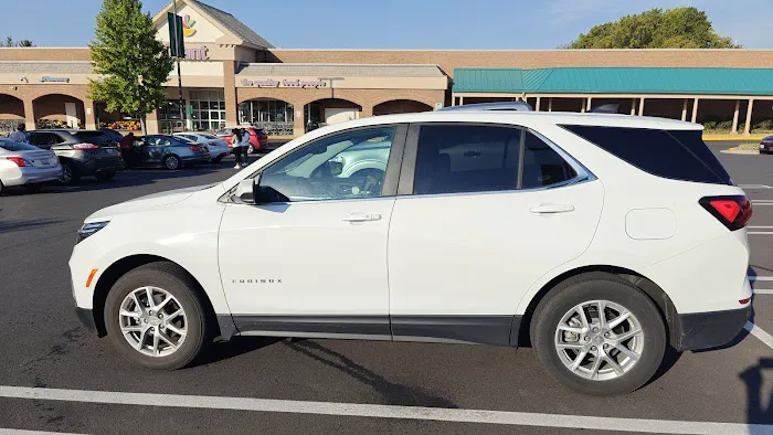Budget Car Rental Picture 2