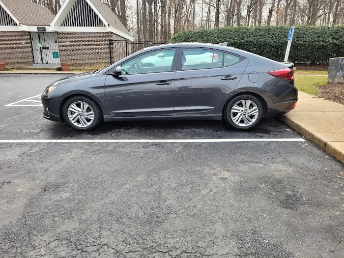 Enterprise Rent-A-Car Picture 10