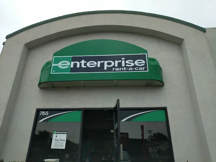 Enterprise Rent-A-Car Picture 7