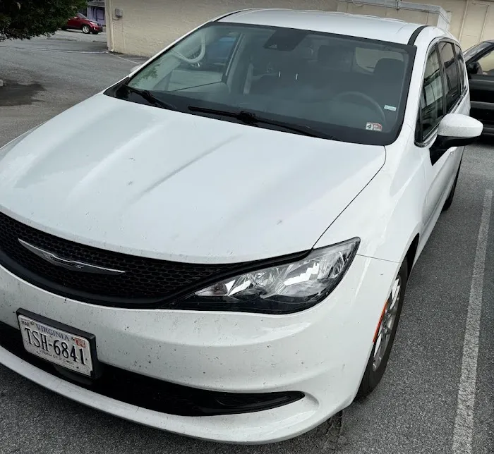 Enterprise Rent-A-Car Picture 3