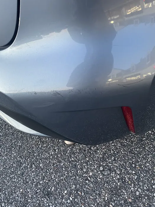 Avis Car Rental Picture 10