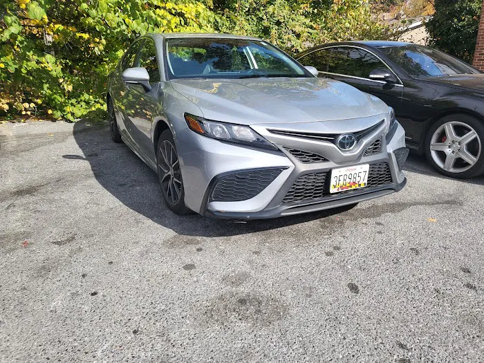Enterprise Rent-A-Car Picture 9