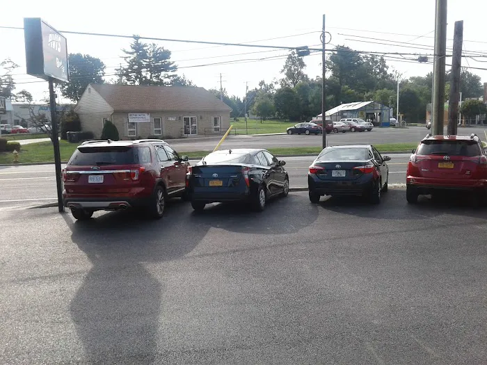 Avis Car Rental Picture 9