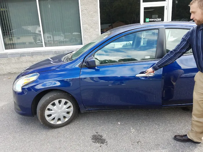 Enterprise Rent-A-Car Picture 5