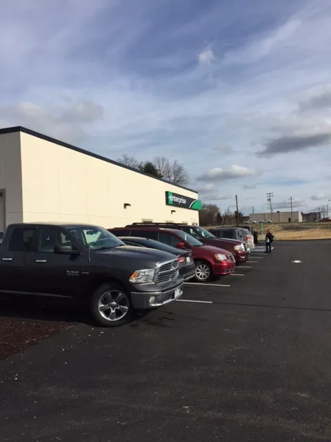Enterprise Rent-A-Car Picture 1
