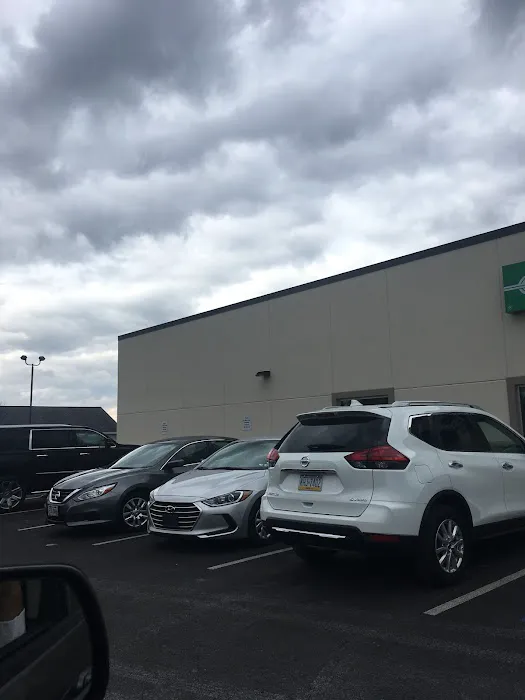 Enterprise Rent-A-Car Picture 2