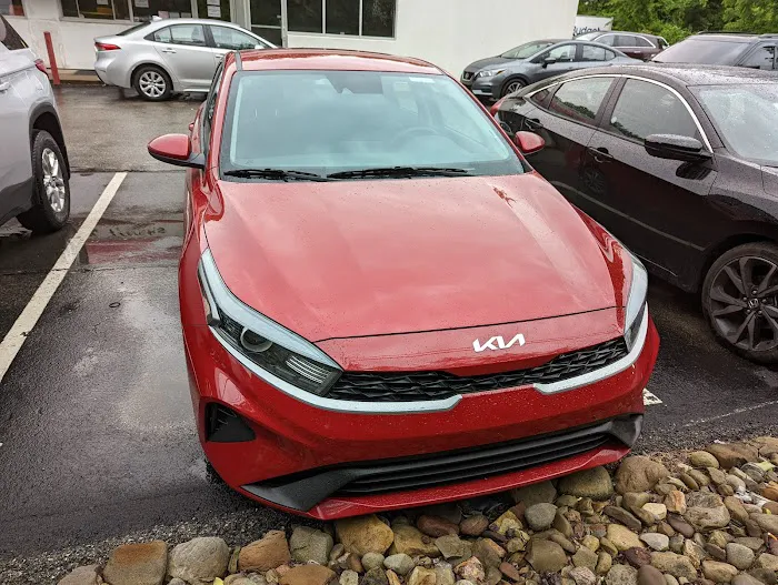 Avis Car Rental Picture 3