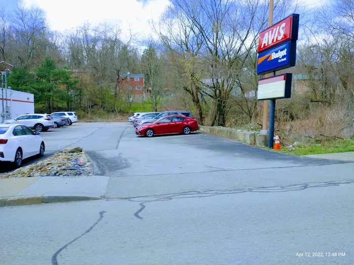 Avis Car Rental Picture 1