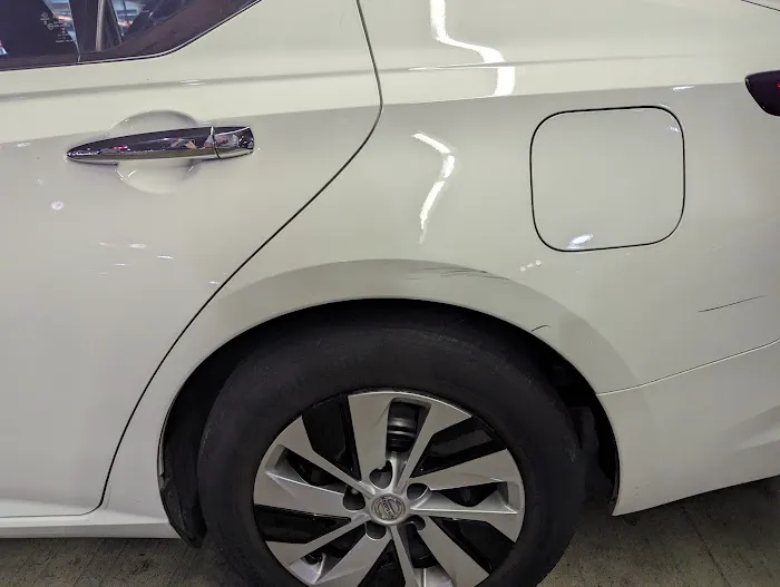 Avis Car Rental Picture 5