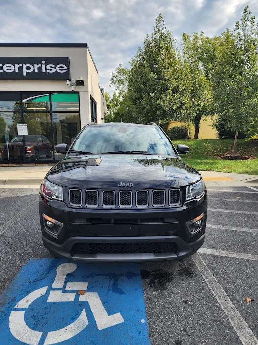 Enterprise Rent-A-Car Picture 2