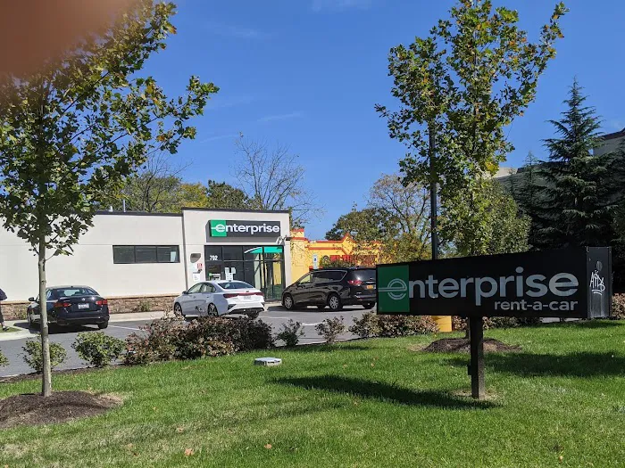 Enterprise Rent-A-Car Picture 3